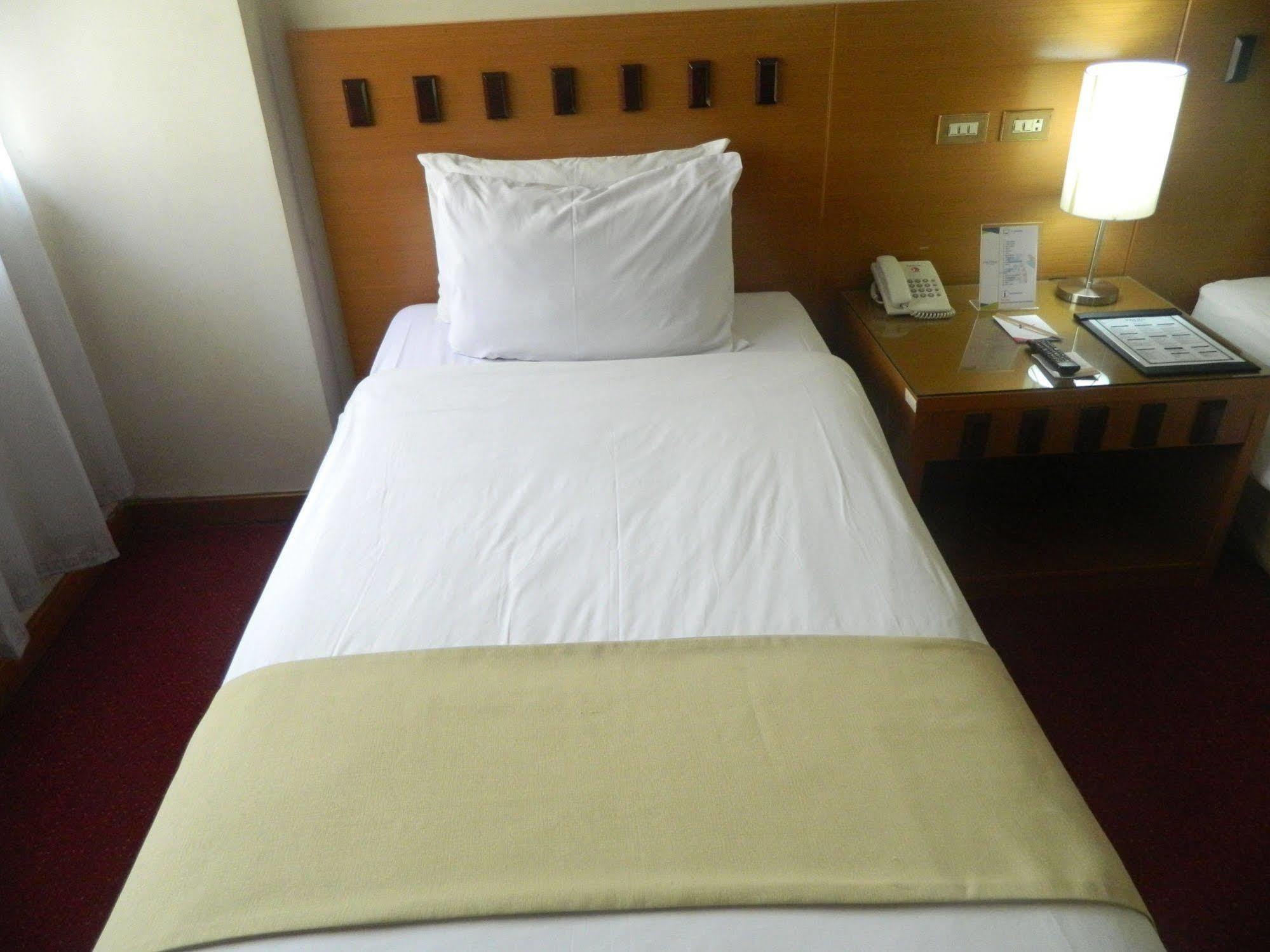 Patra Comfort Jakarta Ngoại thất bức ảnh